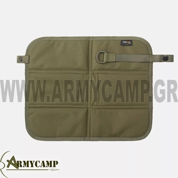 Κάθισμα εκστρατείας Vagabond Κατά τη διάρκεια υπαίθριων εξορμήσεων, συχνά προκύπτει η ανάγκη για μια στιγμή ξεκούρασης και ένα άνετο μέρος για κάθισμα. ωστόσο, το κάθισμα σε κρύο ή υγρό έδαφος δεν είναι ούτε άνετο ούτε πρακτικό. το Vagabond Seat Pad αποτελεί μια έξυπνη λύση για τέτοιες καταστάσεις. αυτό το φορητό υπόστρωμα μπορεί εύκολα να προσαρμοστεί σε ζώνη ή σακίδιο χρησιμοποιώντας το σύστημα MOLLE/PALS. Είναι κατασκευασμένο από ανθεκτικό υλικό Cordura 500D και διαθέτει γέμιση από μαλακό αφρώδες υλικό, προσφέροντας μόνωση από το έδαφος. Χάρη στο μικρό μέγεθός του, το αναδιπλωμένο υπόστρωμα καθίσματος χωρά εύκολα σε τσέπη cargo και καταλαμβάνει ελάχιστο χώρο στο σακίδιο. AC-VSP-CD HELIKON-TEX Vagabond Seat Pad comfortable place to sit. AC-VSP-CD helikon-tex This portable mat can easily be attached to a belt or backpack using the MOLLE/PALS system. It is made from durable 500D Cordura material and filled with soft foam, providing insulation from the ground